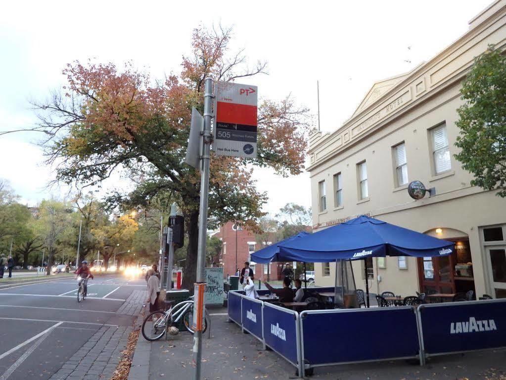 Naughtons Hotel Melbourne City Exterior foto